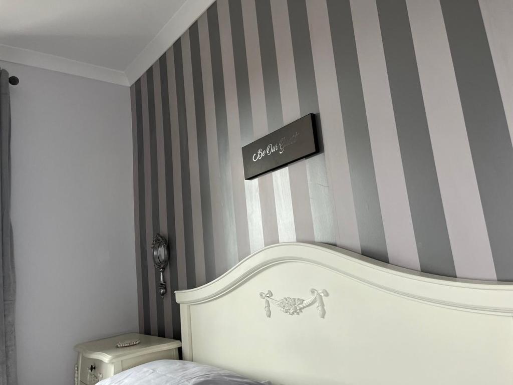 One Jubilee Cottages Shugborough Bagian luar foto